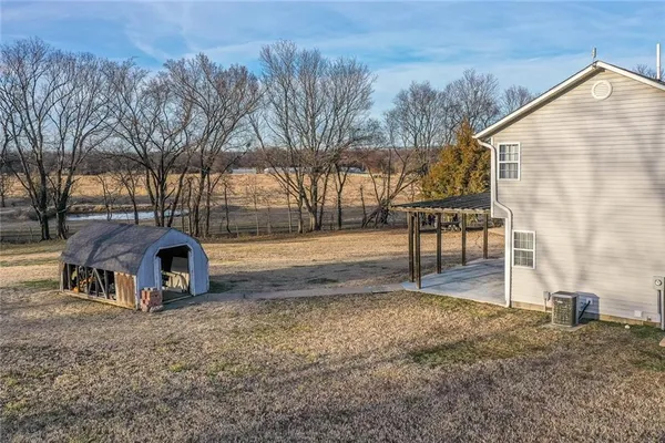 $375,000 | 1469 County Road 4500, Coffeyville, KS 67337