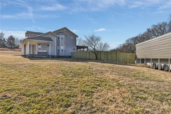 $375,000 | 1469 County Road 4500, Coffeyville, KS 67337