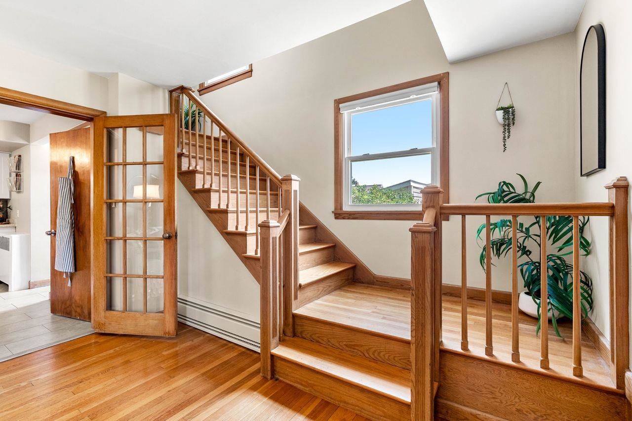 83 Violet Street Manchester, NH 03102 - Photo 23 of 47