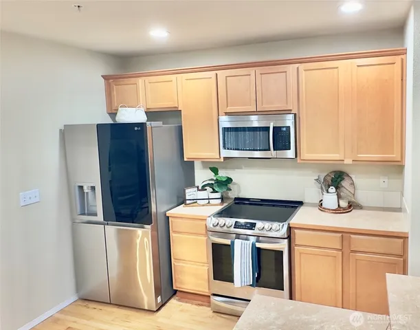 $359,000 | 17826 75th Avenue East, Puyallup, WA 98375