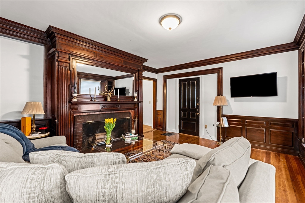 7 Hamilton Street, Unit 2 Salem, MA 01970 - Photo 6 of 18