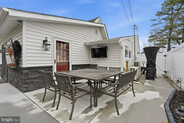 $450,000 | 157 Mill Drive, Levittown, PA 19056