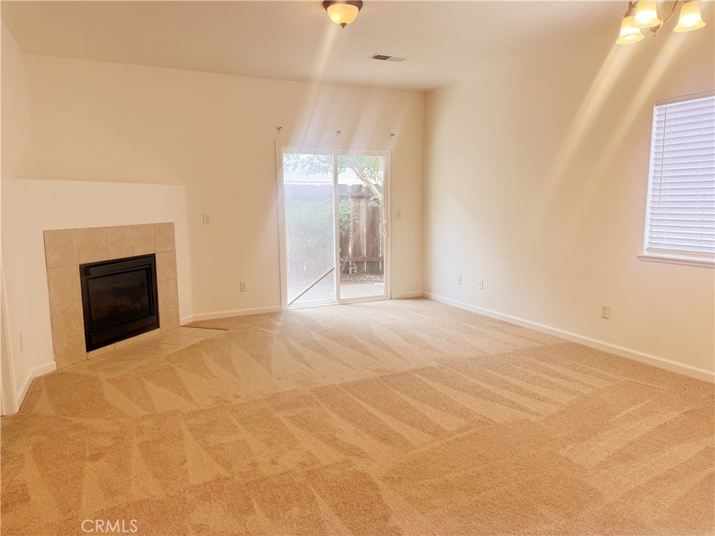 672 Gateway Circle Merced, CA 95340 - Photo 3 of 18