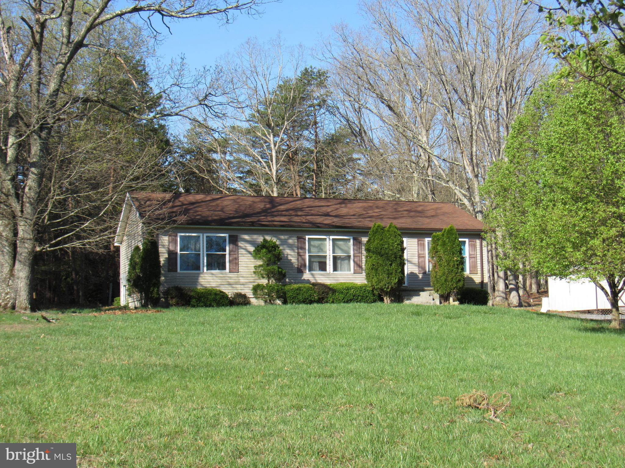 2043 Mountain Road Front Royal, VA 22630 - Photo 8 of 27 Exterior (Front)