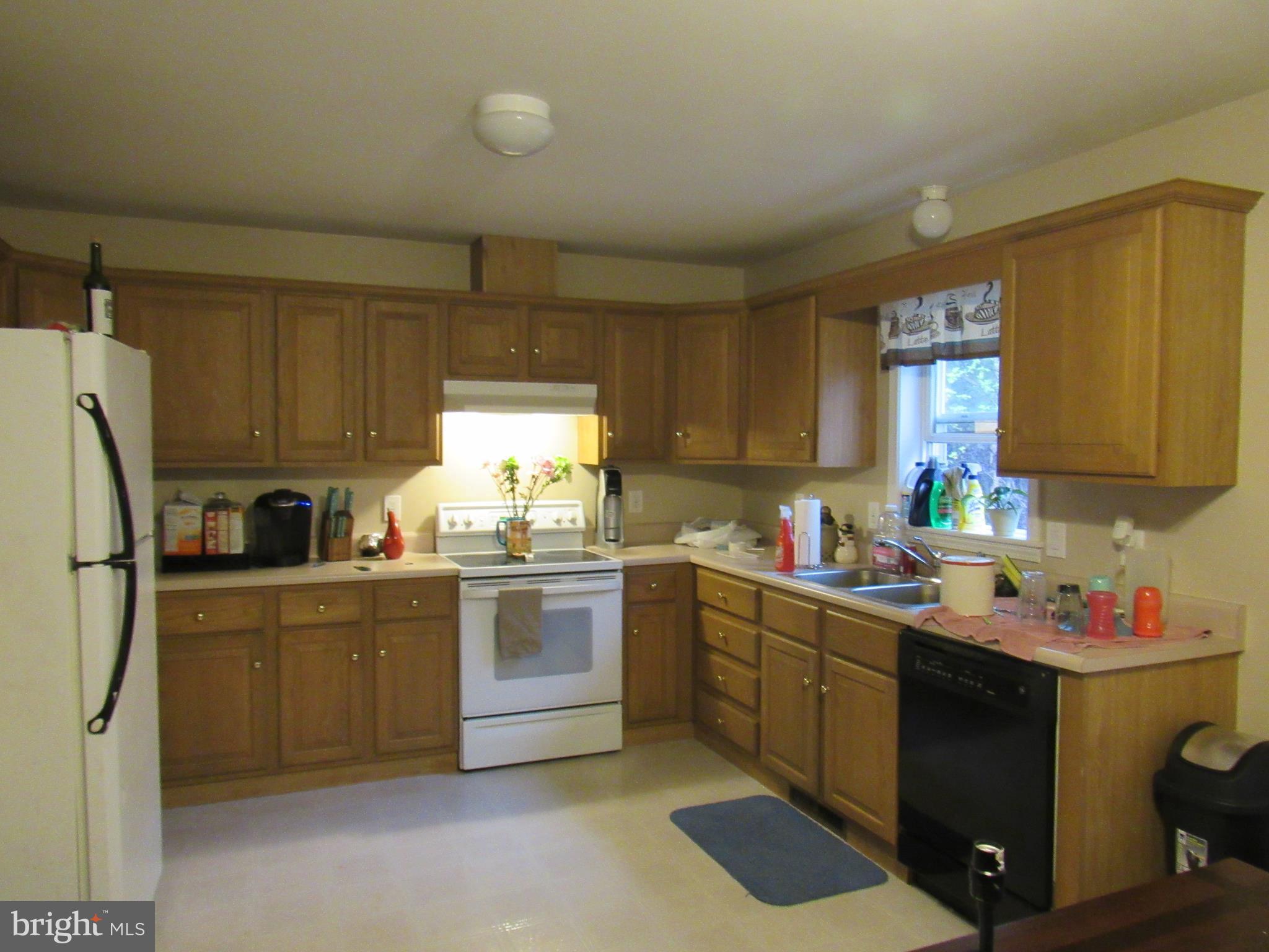 2043 Mountain Road Front Royal, VA 22630 - Photo 10 of 27 Kitchen