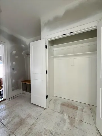 $700,000 | 7509 Northeast 103rd Terrace, Kansas City, MO 64157