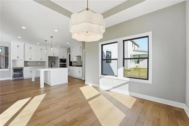 $700,000 | 7509 Northeast 103rd Terrace, Kansas City, MO 64157