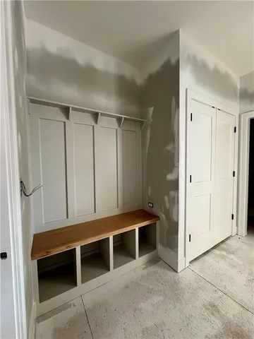 $700,000 | 7509 Northeast 103rd Terrace, Kansas City, MO 64157