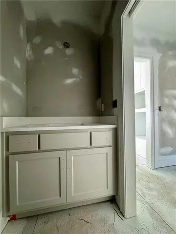 $700,000 | 7509 Northeast 103rd Terrace, Kansas City, MO 64157