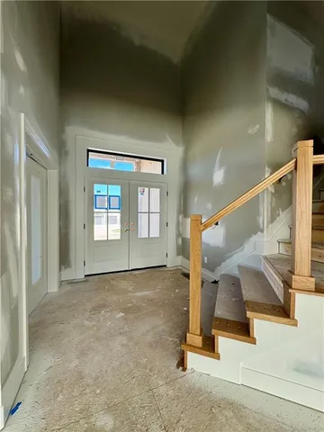 $700,000 | 7509 Northeast 103rd Terrace, Kansas City, MO 64157