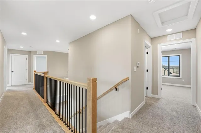 $700,000 | 7509 Northeast 103rd Terrace, Kansas City, MO 64157