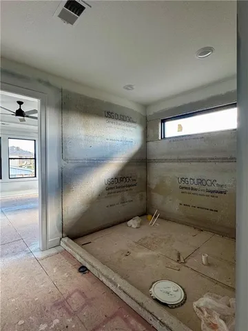 $700,000 | 7509 Northeast 103rd Terrace, Kansas City, MO 64157