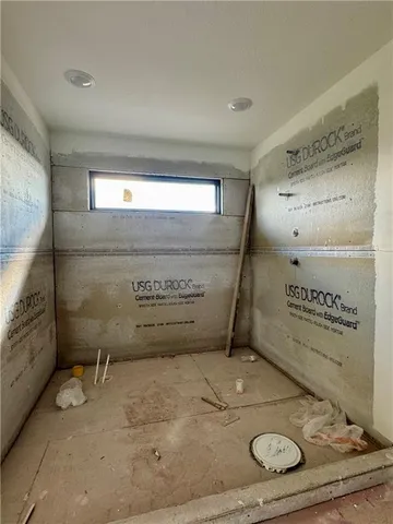 $700,000 | 7509 Northeast 103rd Terrace, Kansas City, MO 64157