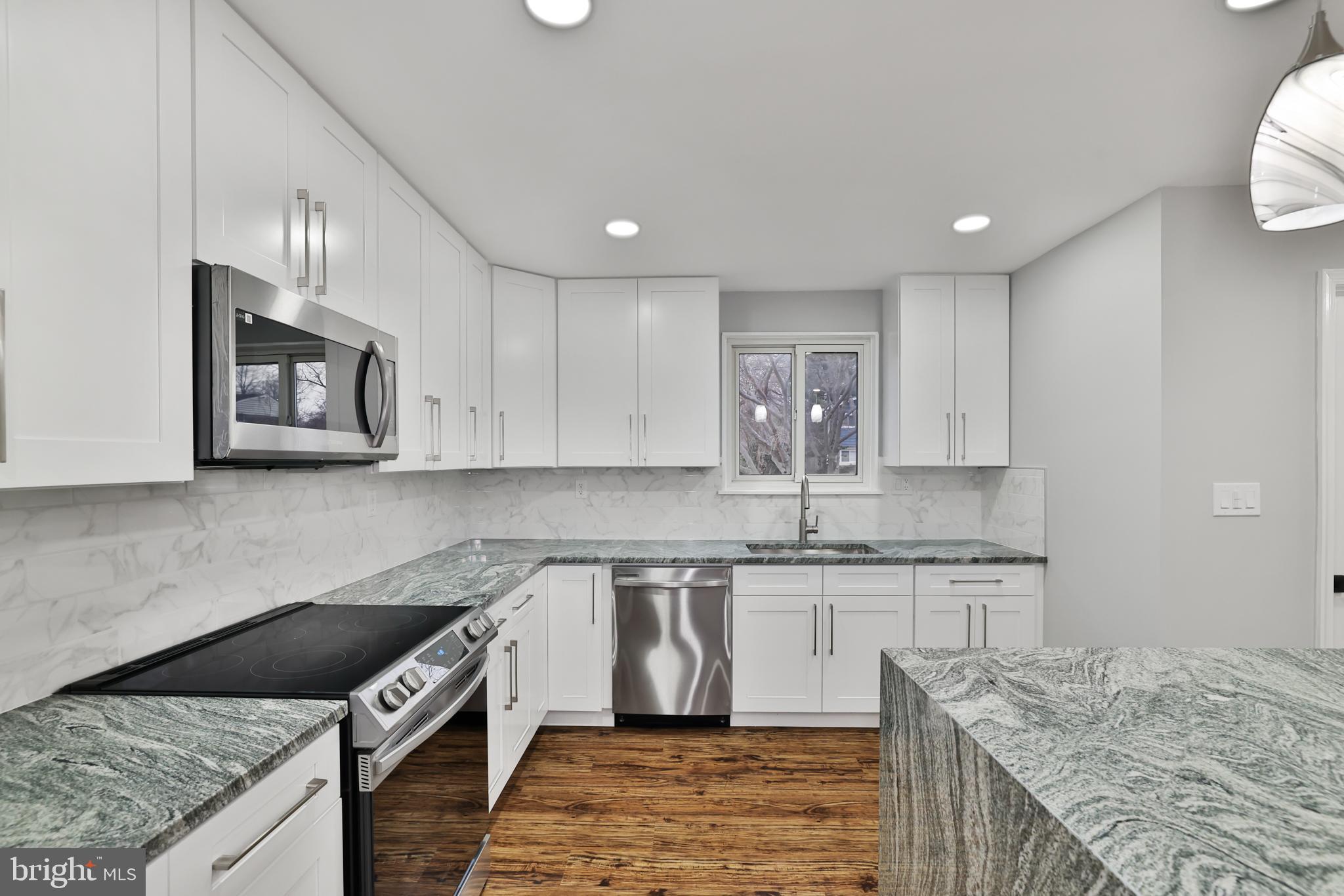 4402 Emden Street Silver Spring, MD 20906 - Photo 5 of 31