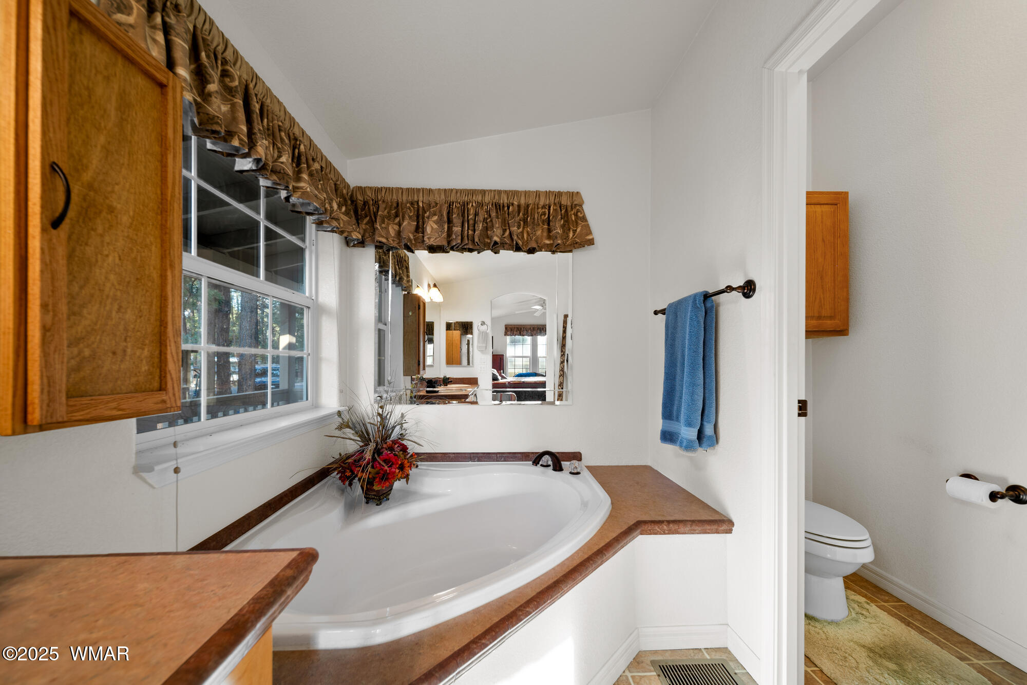4236 West Blue Ridge Loop Pinetop, AZ 85935 - Photo 28 of 45 Soaking Tub
