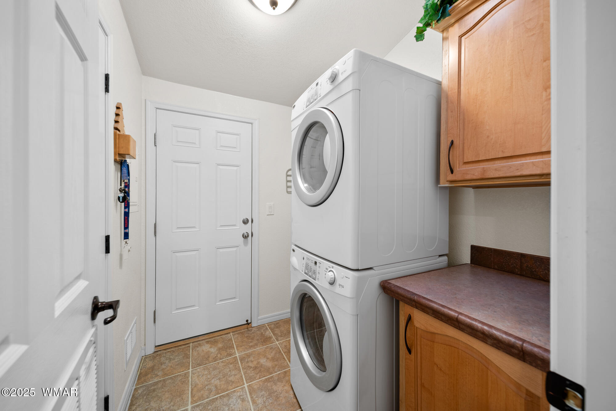 4236 West Blue Ridge Loop Pinetop, AZ 85935 - Photo 35 of 45 Laundry Room