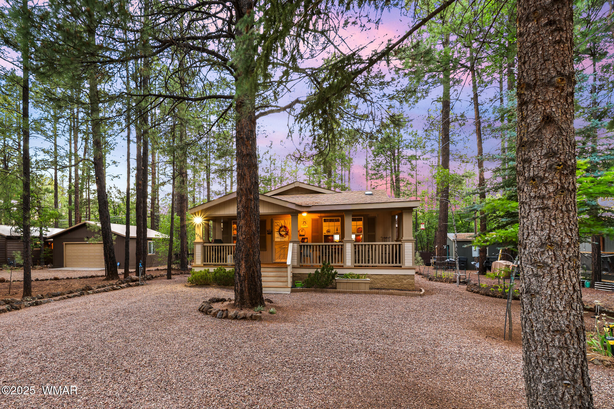 4236 West Blue Ridge Loop Pinetop, AZ 85935 - Photo 4 of 45 Front Exterior