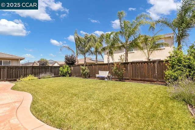 $665,000 | 1410 Big Redwood Drive, Oakley, CA 94561