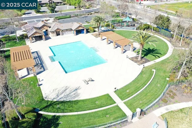 $665,000 | 1410 Big Redwood Drive, Oakley, CA 94561