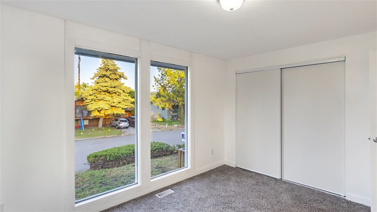 1106 South Century Road Spokane Valley, WA 99037 - Photo 11 of 20 Gallery Image 11