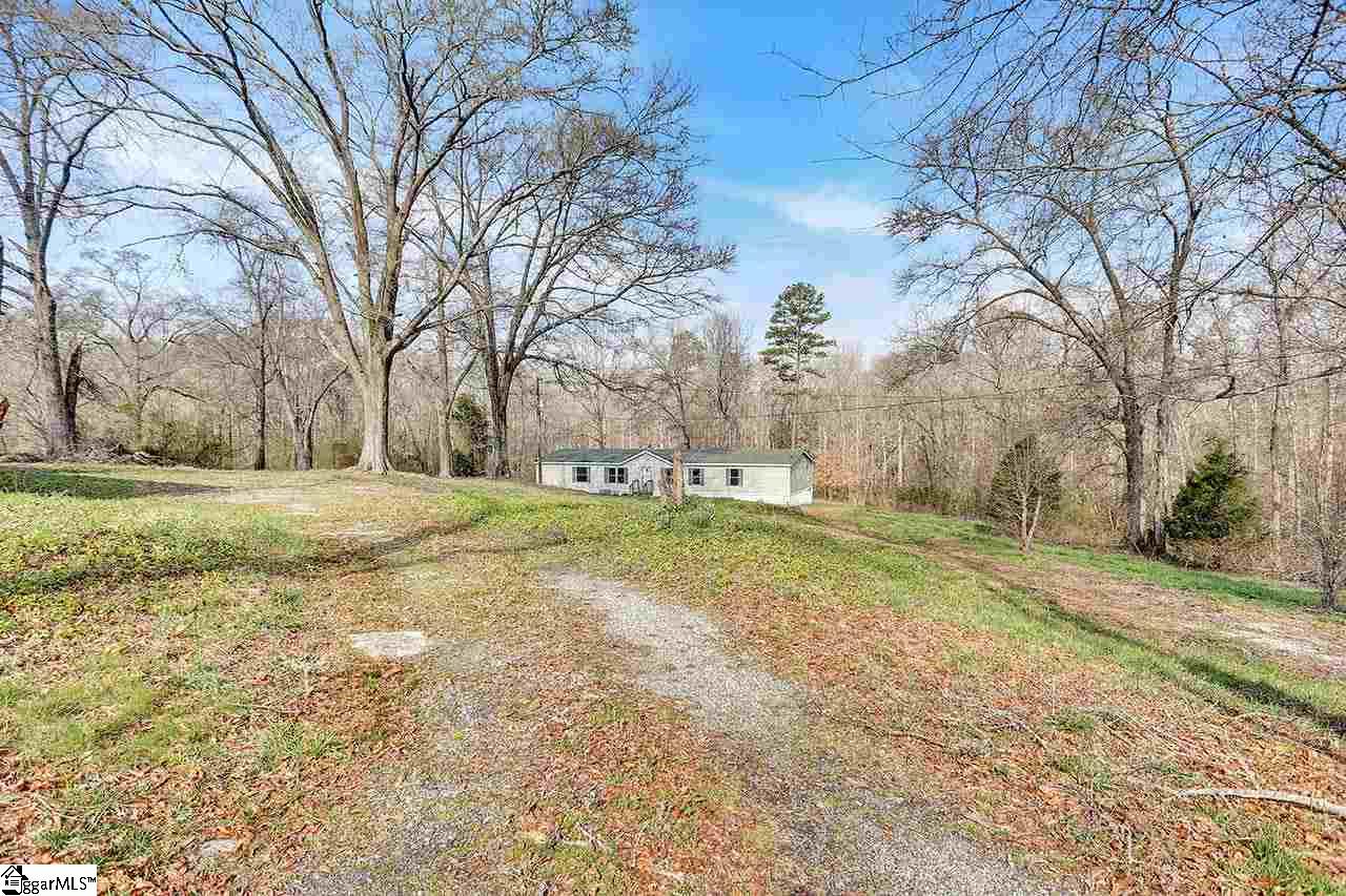 4390 Fork Shoals Road Simpsonville, SC 29680 - Photo 2 of 10