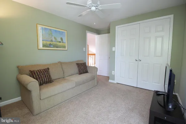 $3,395 | 7534 Cross Gate Lane, Alexandria, VA 22315