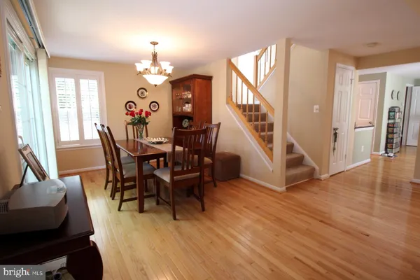 $3,395 | 7534 Cross Gate Lane, Alexandria, VA 22315