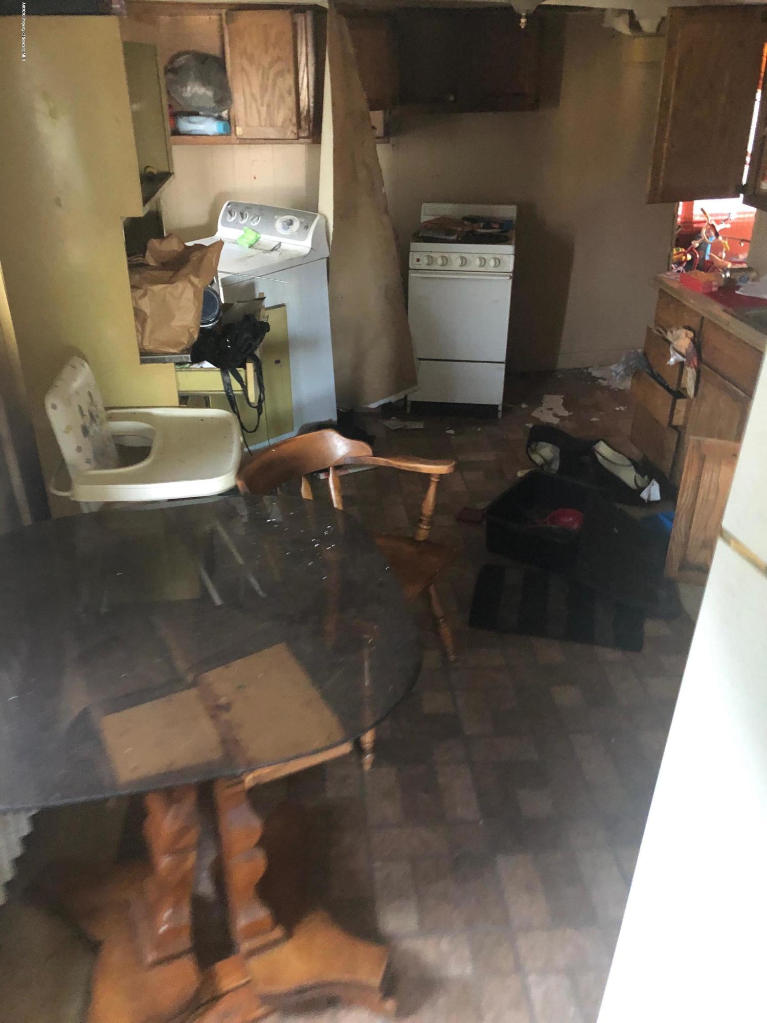 1902 Lafayette Street Scranton, PA 18504 - Photo 12 of 12 a living room with furniture