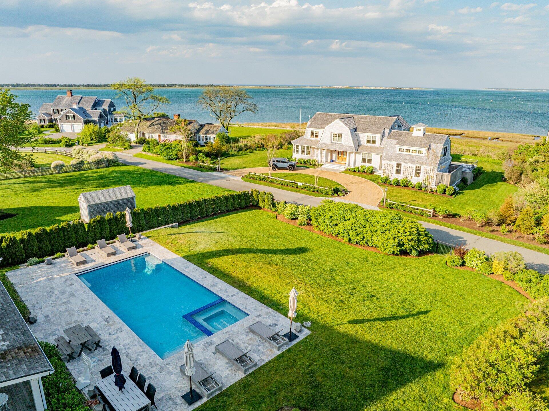22 Kent Road Barnstable, MA 02630 - Photo 5 of 48 5