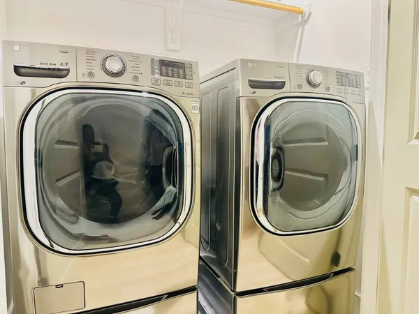 $3,050 | 2339 Eagle Street, Houston, TX 77004