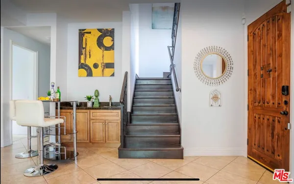 $7,995 | 19246 Liam Lane, Tarzana, CA 91356