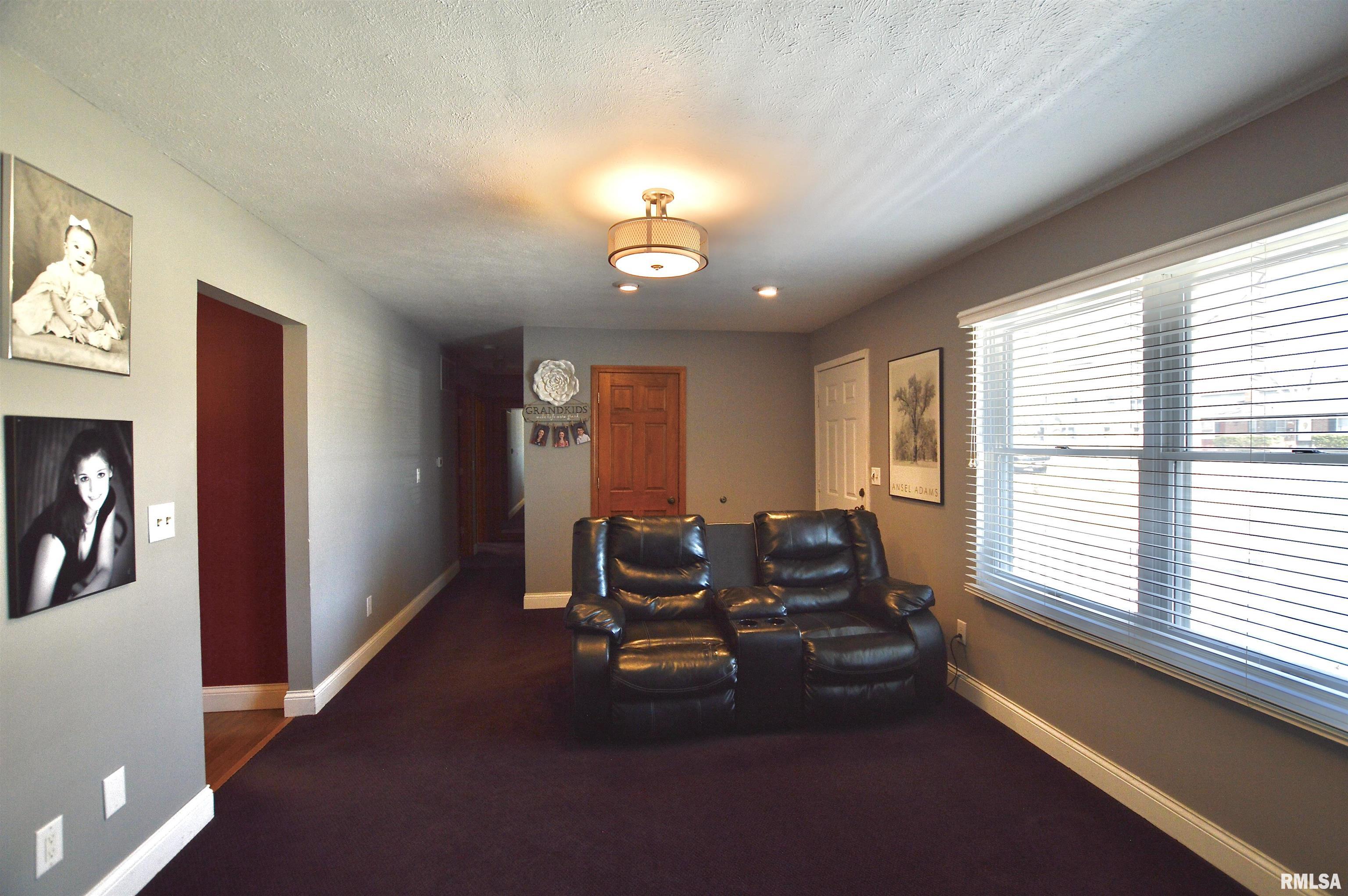 49 Bonnie Brook Road Chatham, IL 62629 - Photo 4 of 32 Gallery Image 4