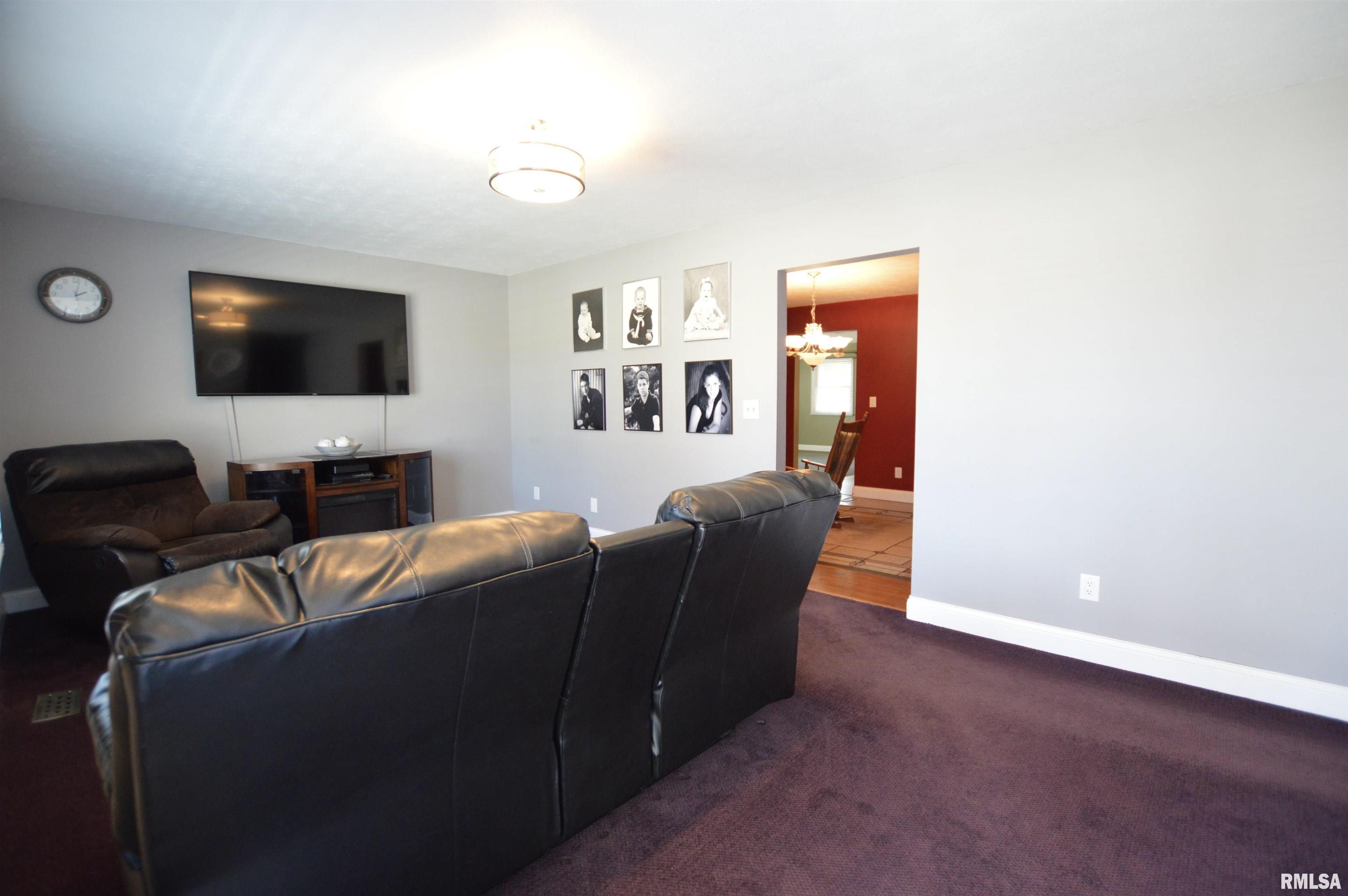 49 Bonnie Brook Road Chatham, IL 62629 - Photo 5 of 32 Gallery Image 5