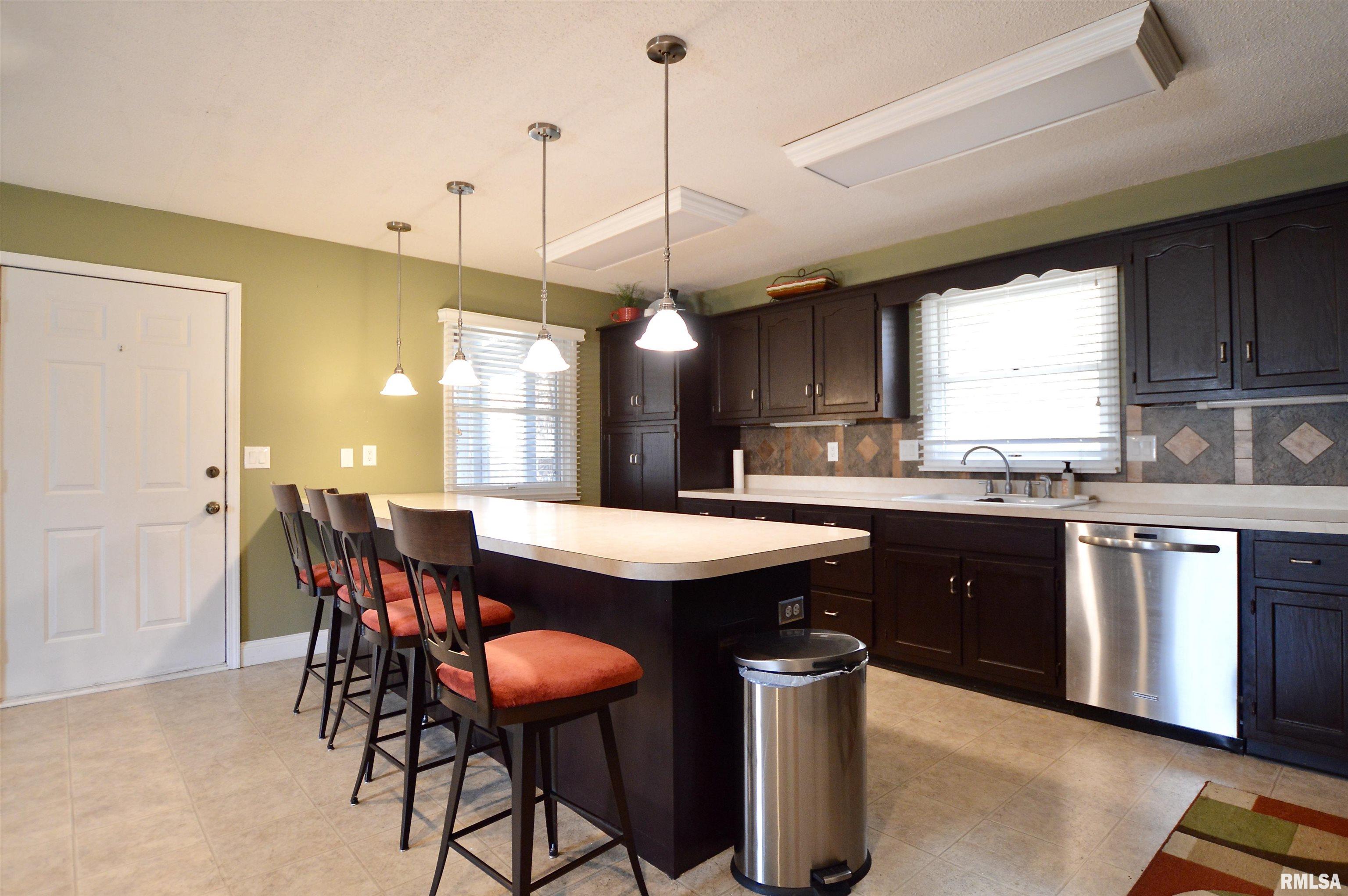49 Bonnie Brook Road Chatham, IL 62629 - Photo 9 of 32 Gallery Image 9