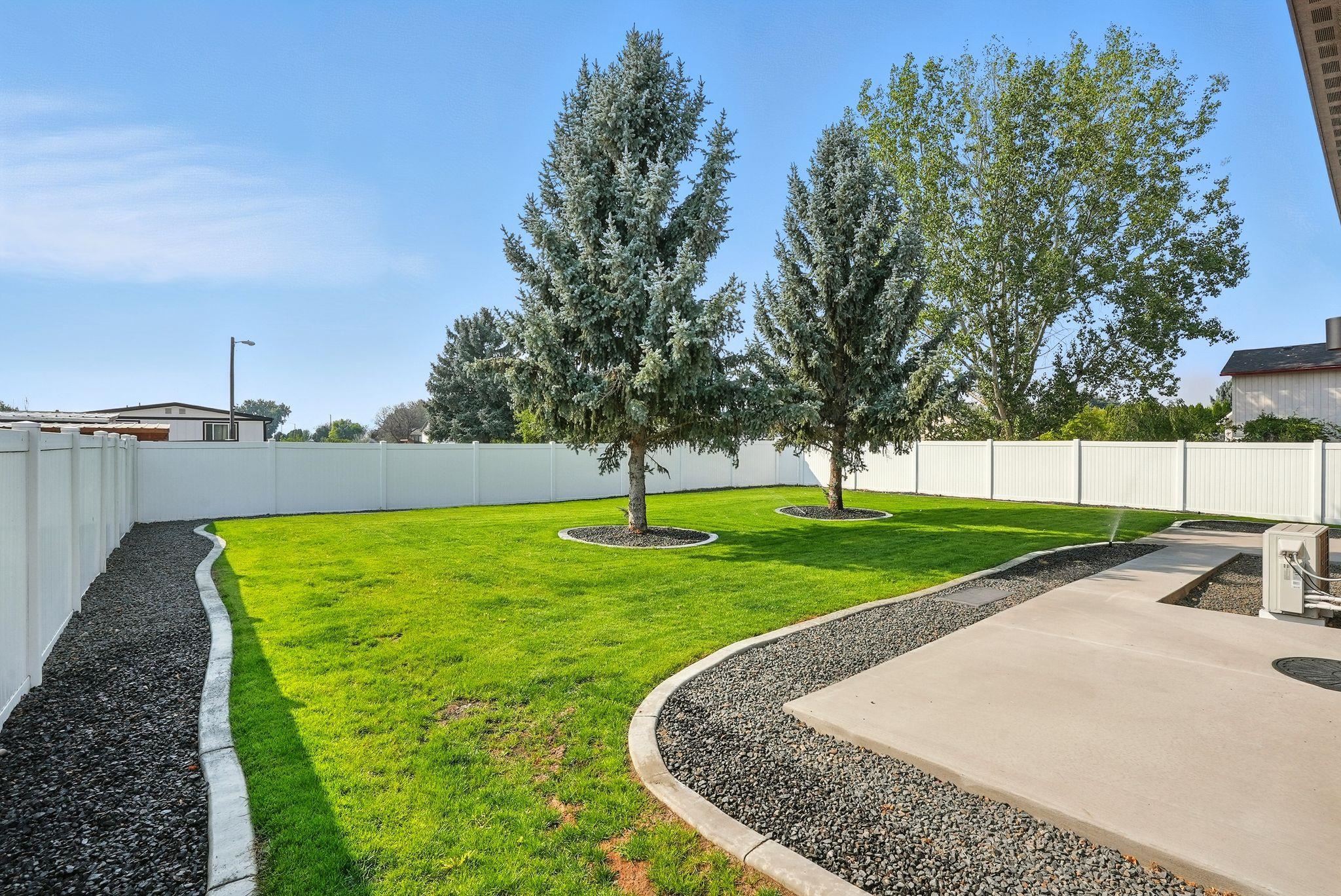 5325 North Vincent Road Newman Lake, WA 99025 - Photo 22 of 48