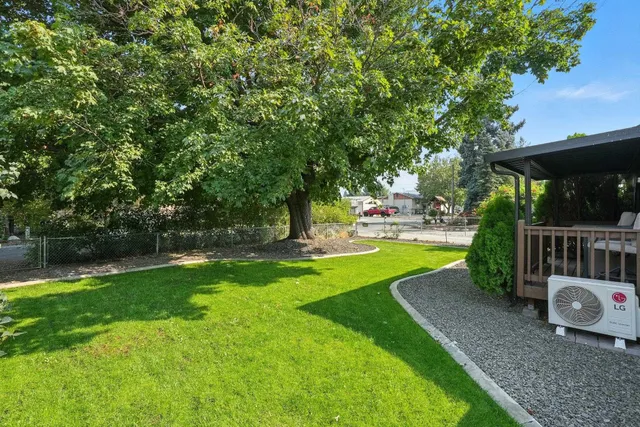 $780,000 | 5325 North Vincent Road, Newman Lake, WA 99025