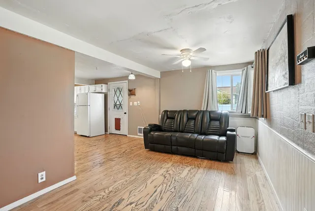 $780,000 | 5325 North Vincent Road, Newman Lake, WA 99025