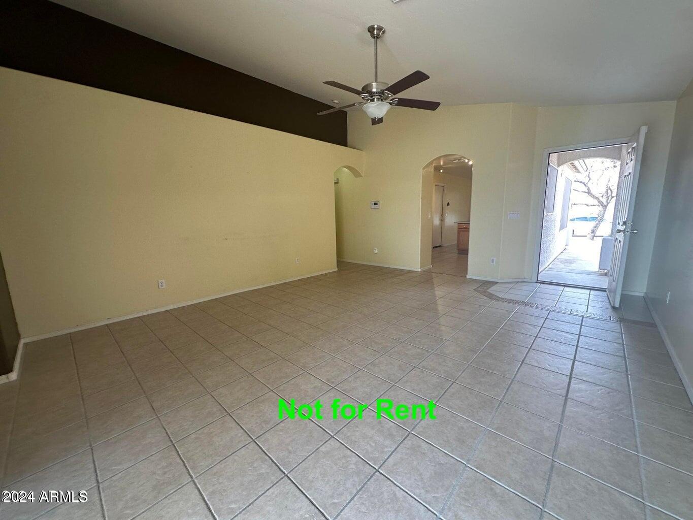 3933 South Conestoga Road Apache Junction, AZ 85119 - Photo 4 of 18 20240314211900175708000000-o