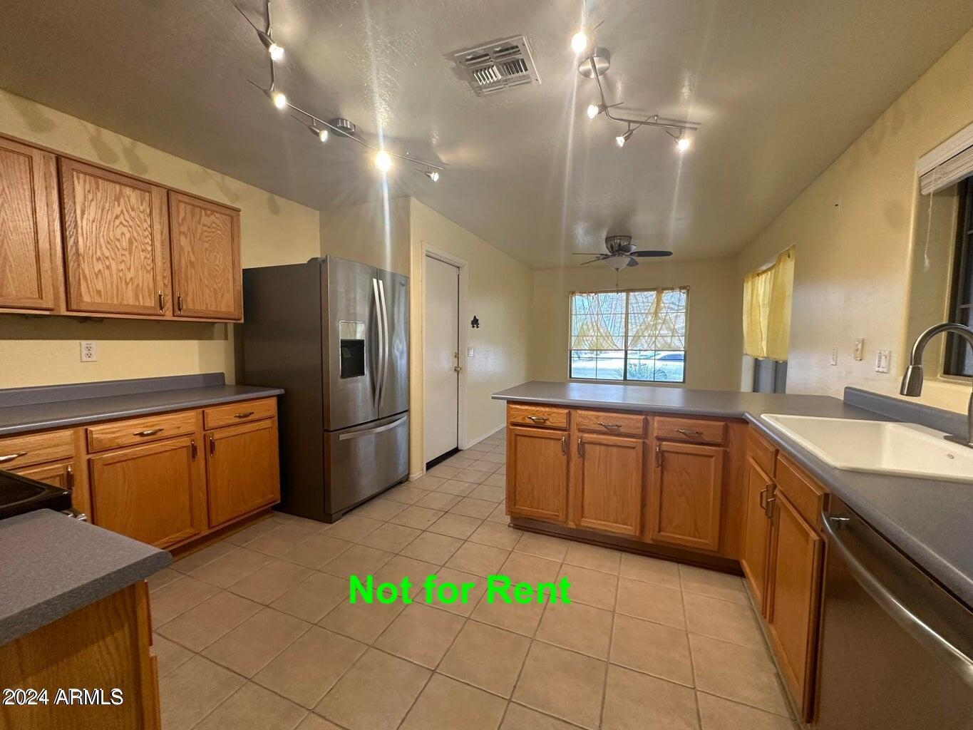3933 South Conestoga Road Apache Junction, AZ 85119 - Photo 5 of 18 20240314212051225372000000-o