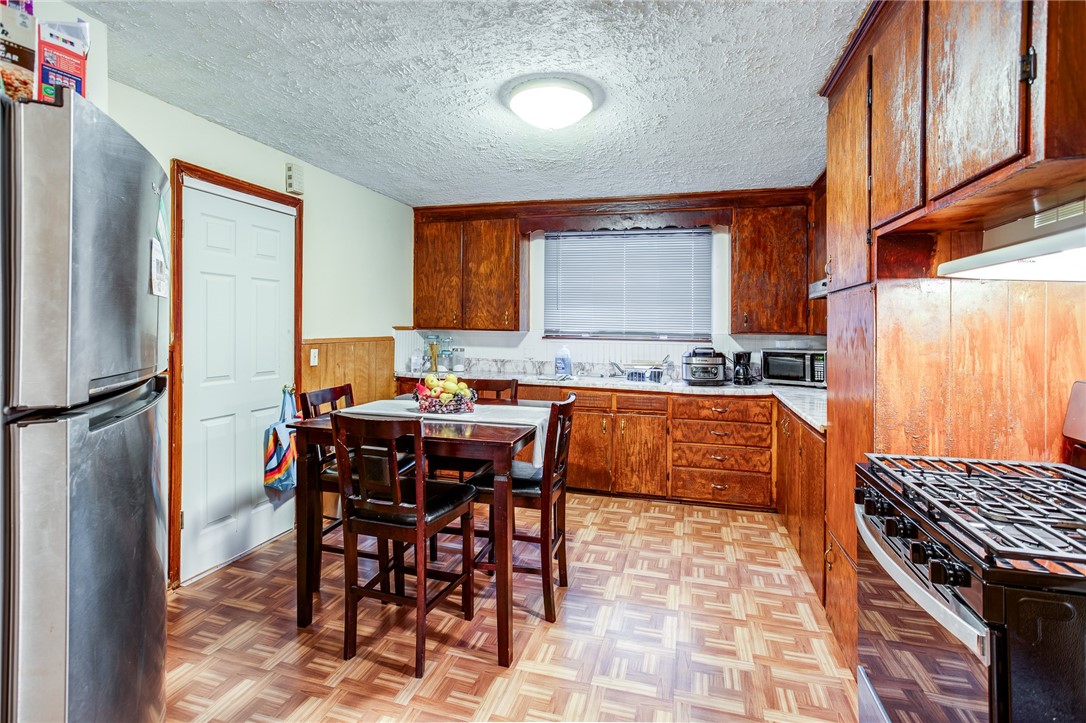 1010 Bay Street Rochester, NY 14609 - Photo 12 of 27