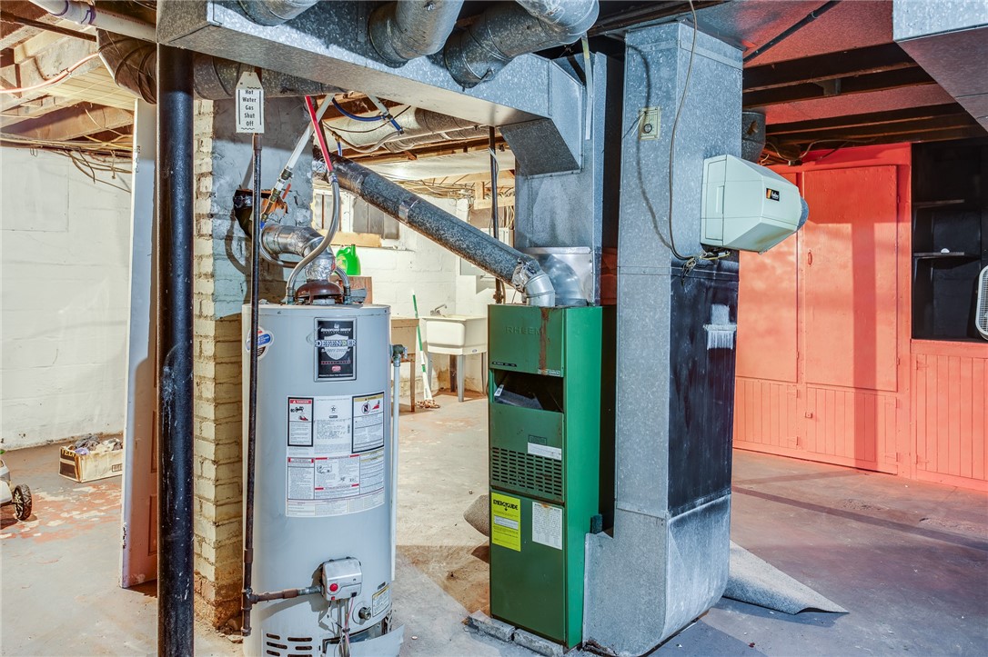 1010 Bay Street Rochester, NY 14609 - Photo 16 of 27