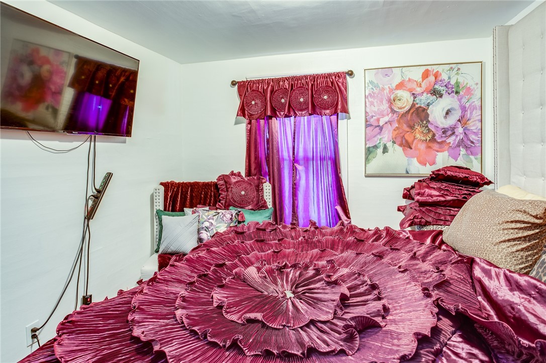 1010 Bay Street Rochester, NY 14609 - Photo 21 of 27