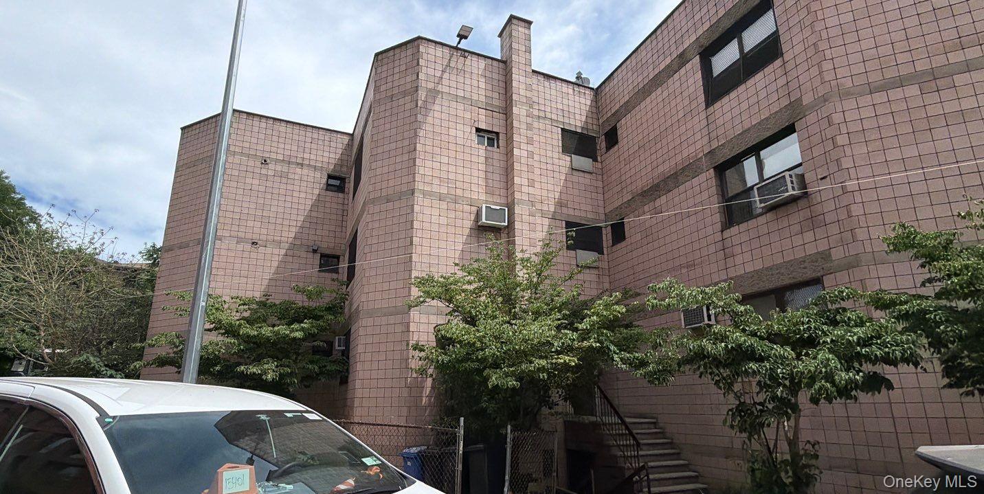 72 Clove Road, Unit 762 Brooklyn, NY 11225 - Photo 3 of 4