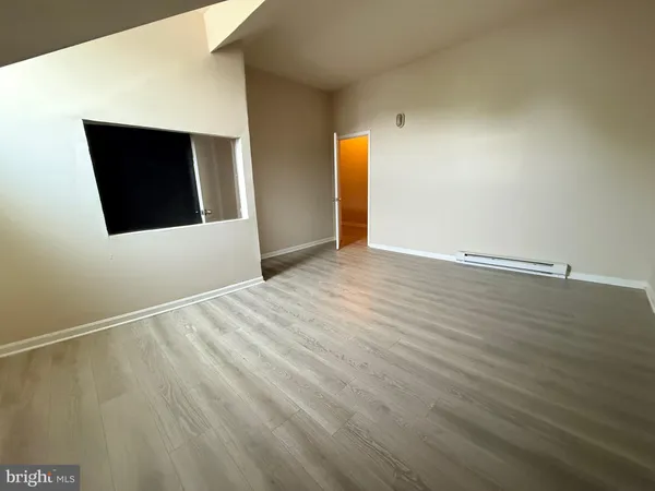 $1,200 | 5307 York Road, Baltimore, MD 21212