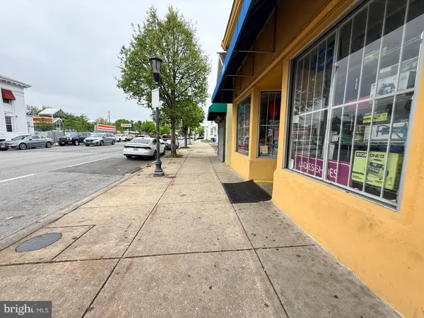 $1,200 | 5307 York Road, Baltimore, MD 21212