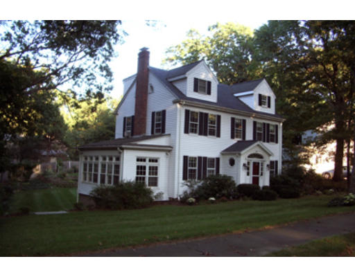30 Whittier Road Wellesley, MA 02481 - Photo 2 of 4