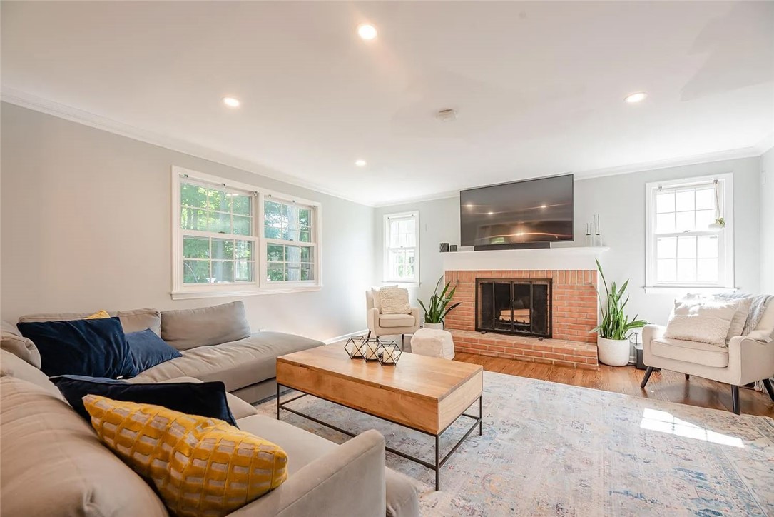 712 Audley End Webster, NY 14580 - Photo 3 of 30 FAMILY ROOM WITH FIREPLACE ADJACENT TO THE FLEX RO