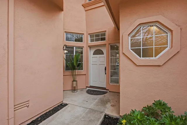 $1,749,000 | 2207 Vizcaya Circle, Campbell, CA 95008