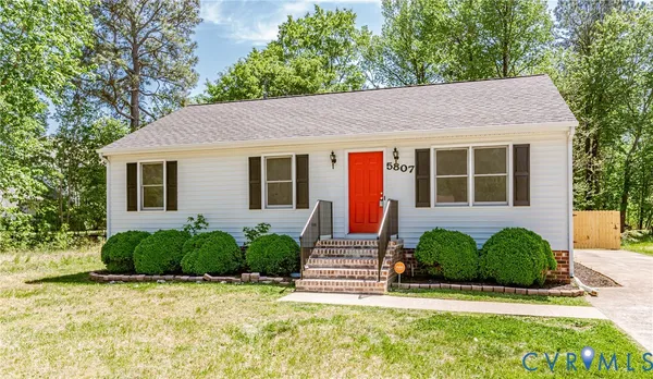 $285,000 | 5807 Yates Lane, Richmond, VA 23223