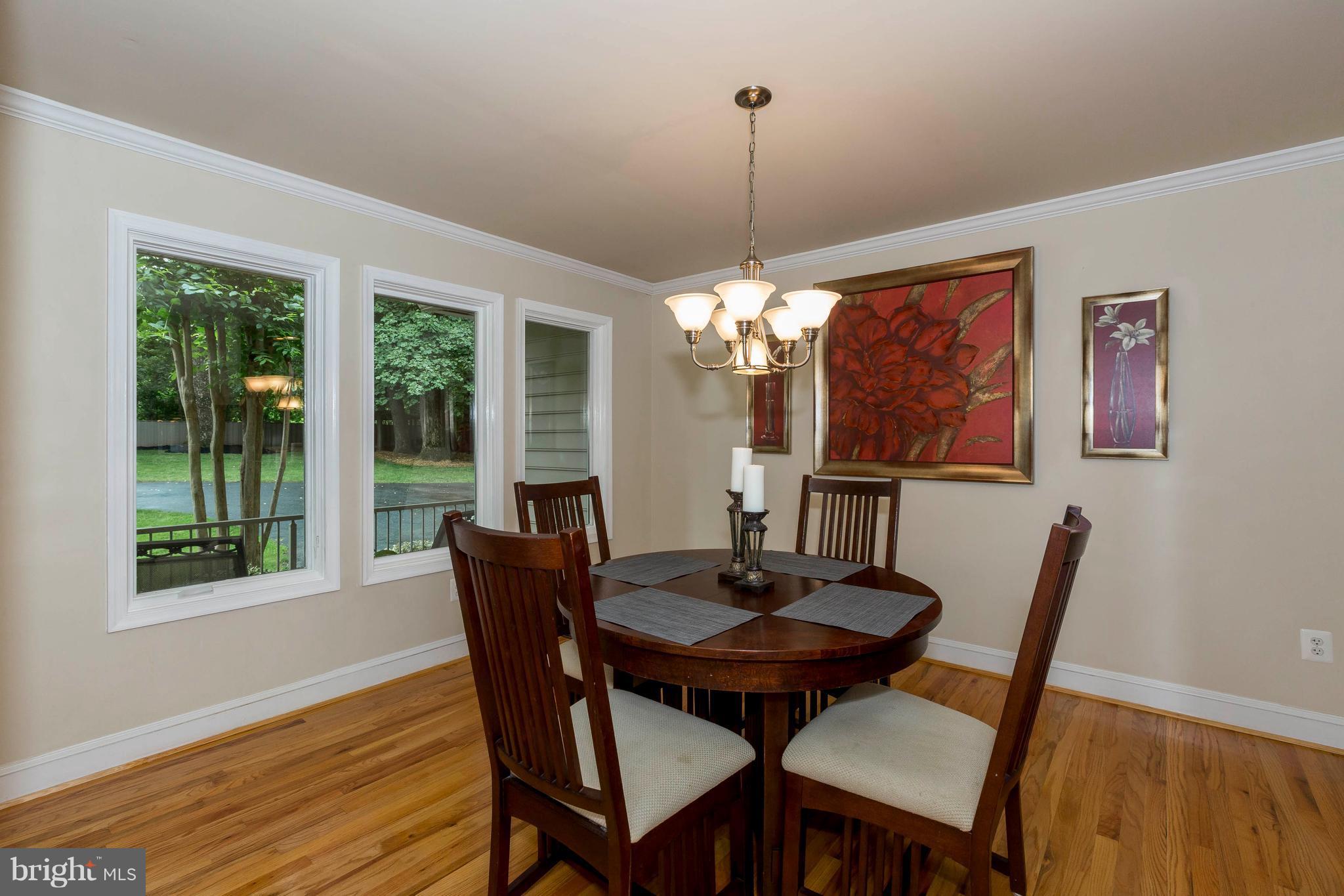 1222 Ripley Road Crownsville, MD 21032 - Photo 10 of 30 Dining Room
